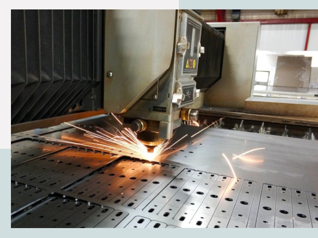 Лазерная резка металла в Биробиджане от 608 руб.